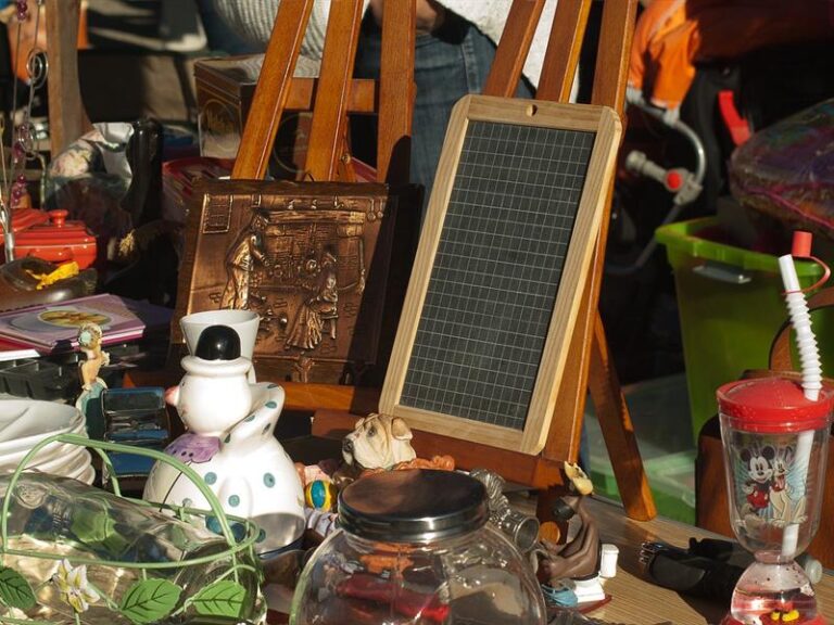 Vide-grenier à Les Islettes