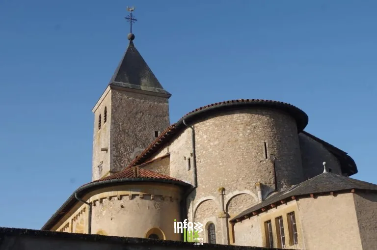 Lorry-Mardigny > Patrimoine > Visite guidée en continu d’une église romane fortifiée du XIIe siècle