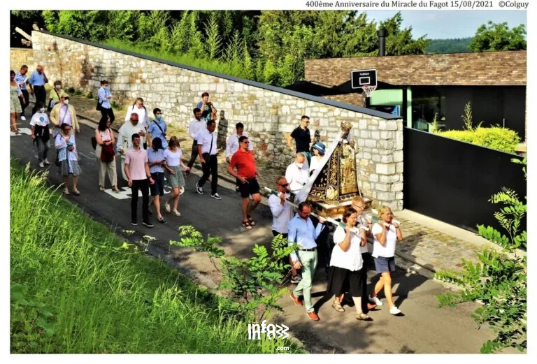 Huy > Patrimoine > Visite guidée : Le Miracle du Fagot – Chemin des Chapelles- Collégiale 2026