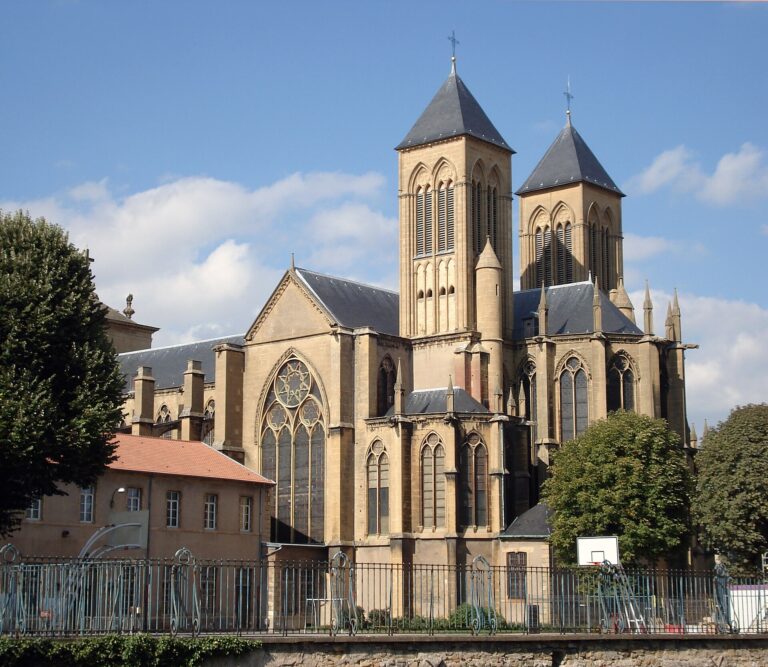 Basilique Saint-Vincent à Metz
