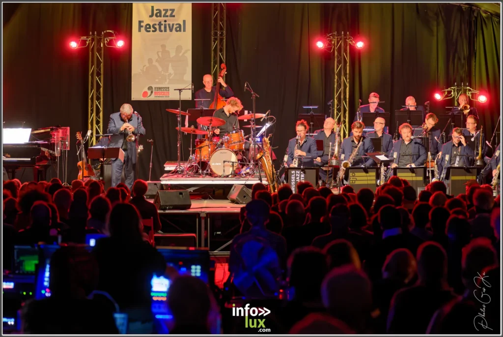 Instant du 42e Gaume Jazz Festival à Rossignol (Tintigny) — photo Gustave KABONGO