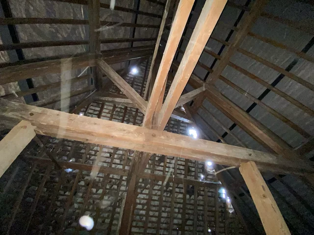 abbaye sept fontaines charpente avant travaux