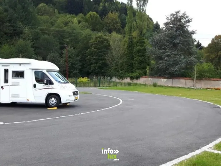 Aire de camping-cars La Croix des Zelles