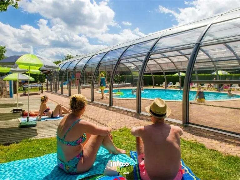 Aire du camping Au Clos de la Chaume