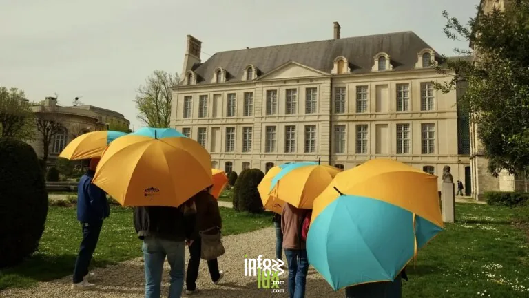 Bétheny > Théâtre > Balade sous parapluie sonore