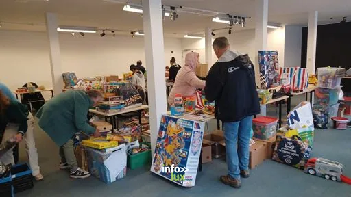 Affiche officielle Bourse aux jouets et déjeuner Oxfam