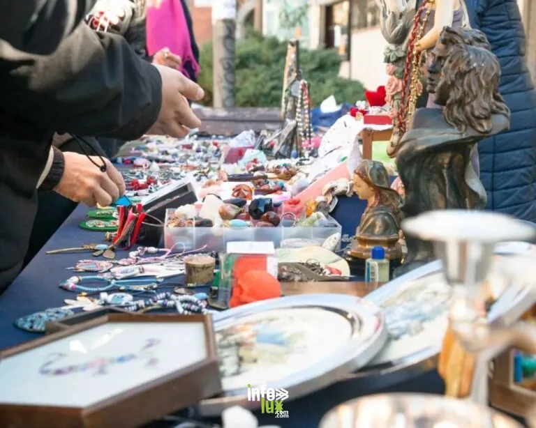 Brocante à Izier — ambiance de vide-grenier et chineurs (info-lux.com)