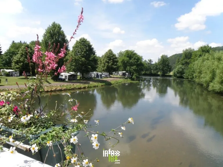 Camping Les Rives de la Marne