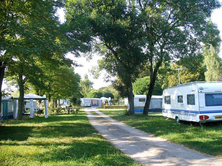Camping municipal Le Passe Temps de Bayon à Bayon