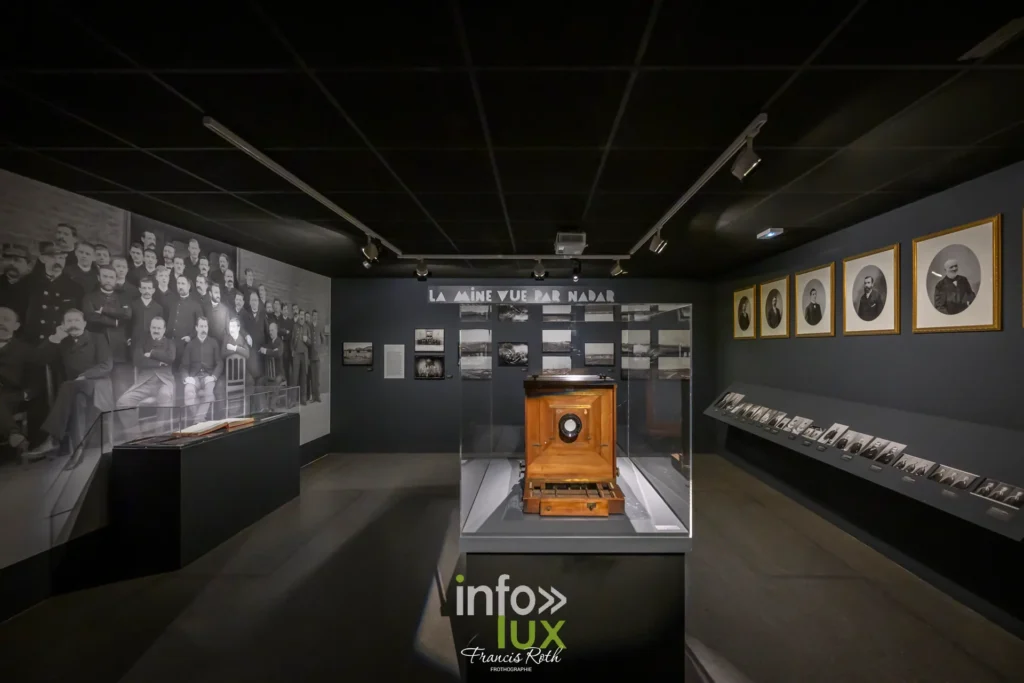 Salle d'exposition consacrée à la mine vue par les photographes