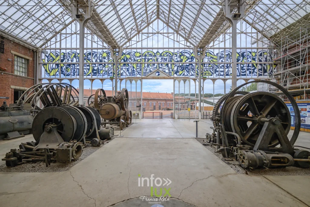 Le hall des machines d'extraction sous la verrière du Centre Historique Minier