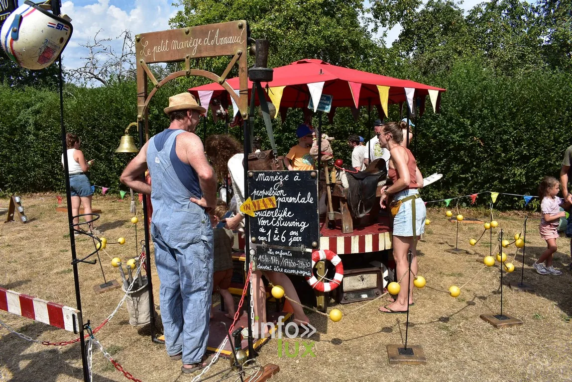 Festival international des Arts de la Rue de Chassepierre, les 15 et 16 août 2026.