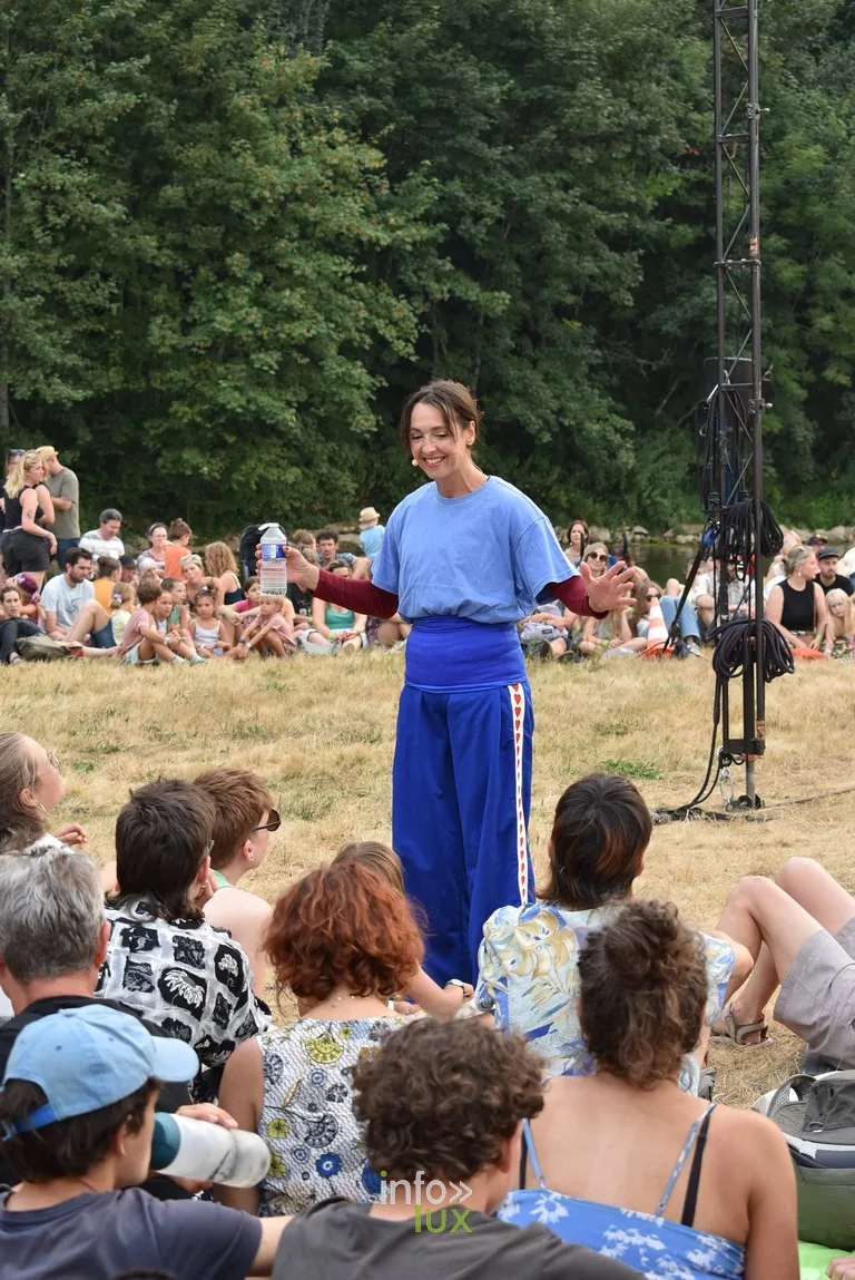 Le public, tout aussi photogénique que les artistes.