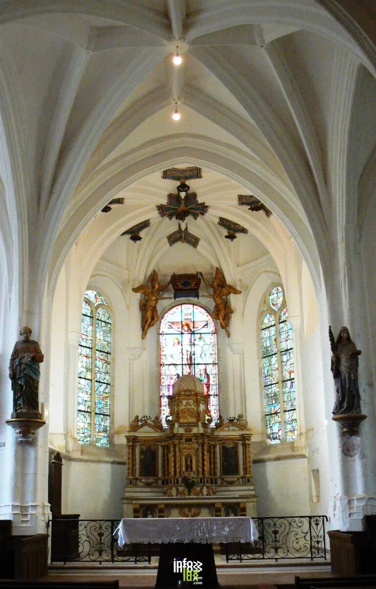 Sainte-Maure > Patrimoine > Découverte commentée d’une église du XVIe siècle et son tombeau