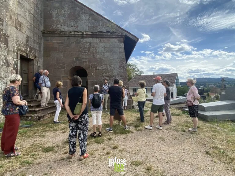 Champ-le-Duc > Patrimoine > Découvrez avec un guide une église romane