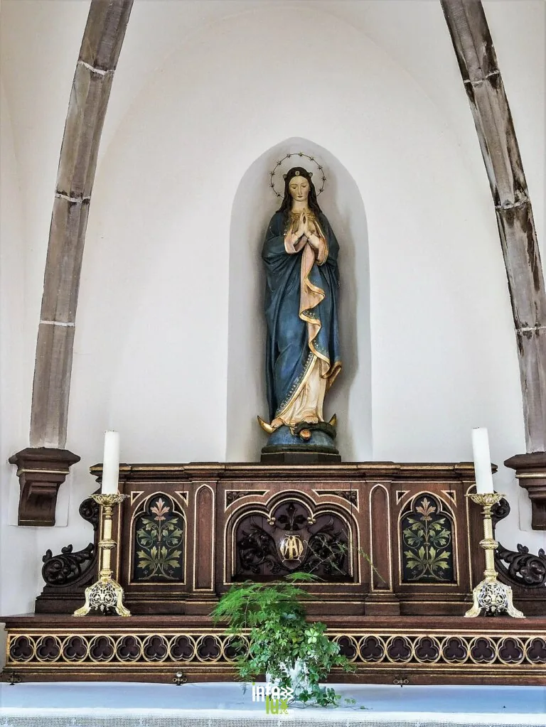 Eglise de l'exaltation de la Sainte-Croix à Dolleren
