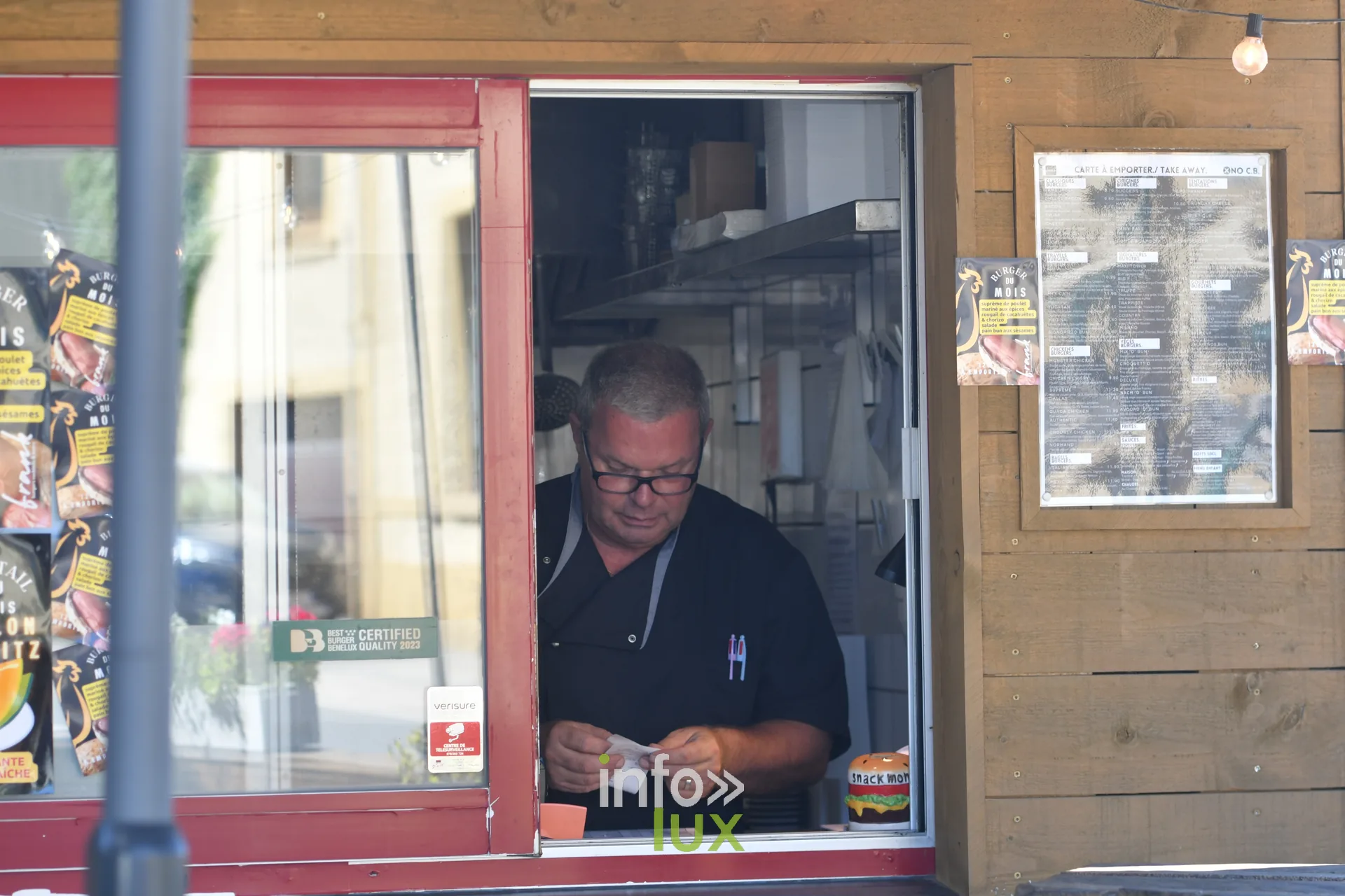 Comptoir à emporter de Frank Burgers à Sainte-Marie-sur-Semois (Étalle)