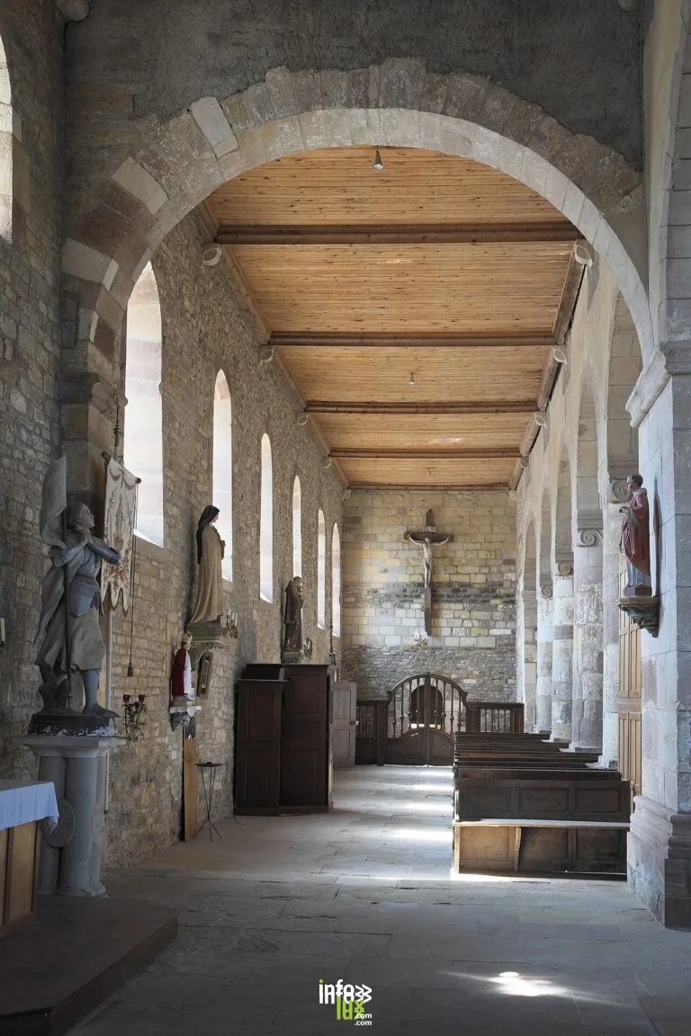 Église collégiale Saint-Leger à Marsal