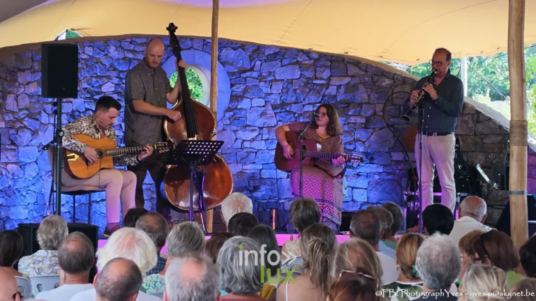 Muriel d'Ailleurs, chanson française swing, au Festival Guitares du Monde 2026 à Clavier