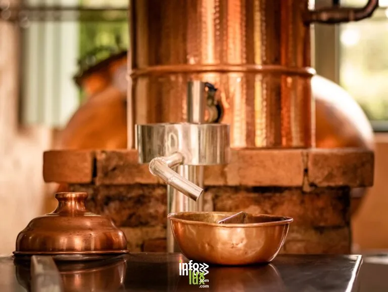 Illustration de distillerie