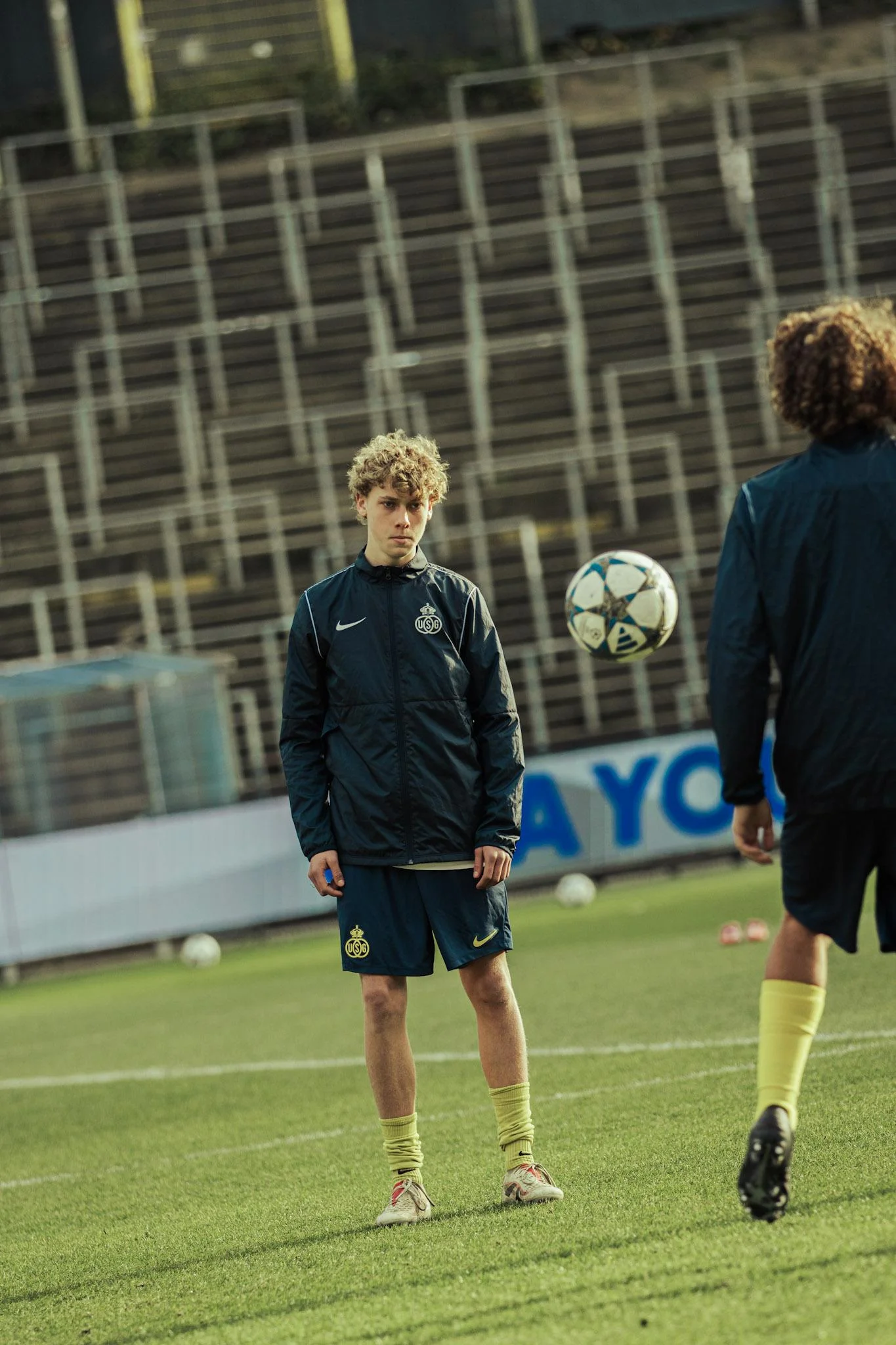 Louis Gonze a l'entrainement Louis Gonze a l'entrainement sous les couleurs de l'Union Saint-Gilloise