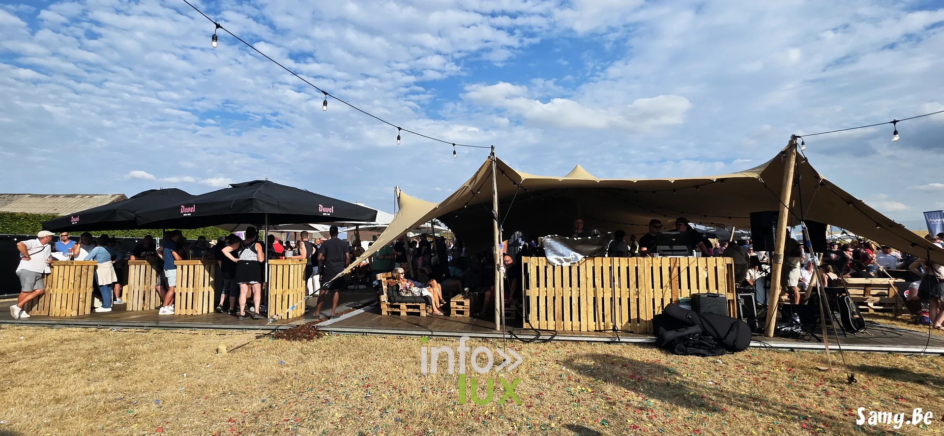 Le Pré Verre Festival 2026 à Quévy-le-Grand — en fin d’après-midi, le site se remplit avant la tête d’affiche