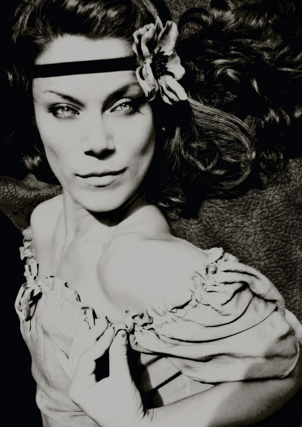 Portrait haute couture en noir et blanc. © Michel Fouarge