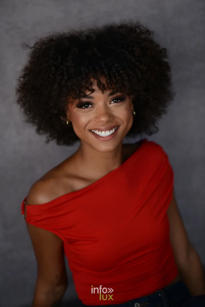 Alizée, candidate Miss Liège 2027, portrait en studio