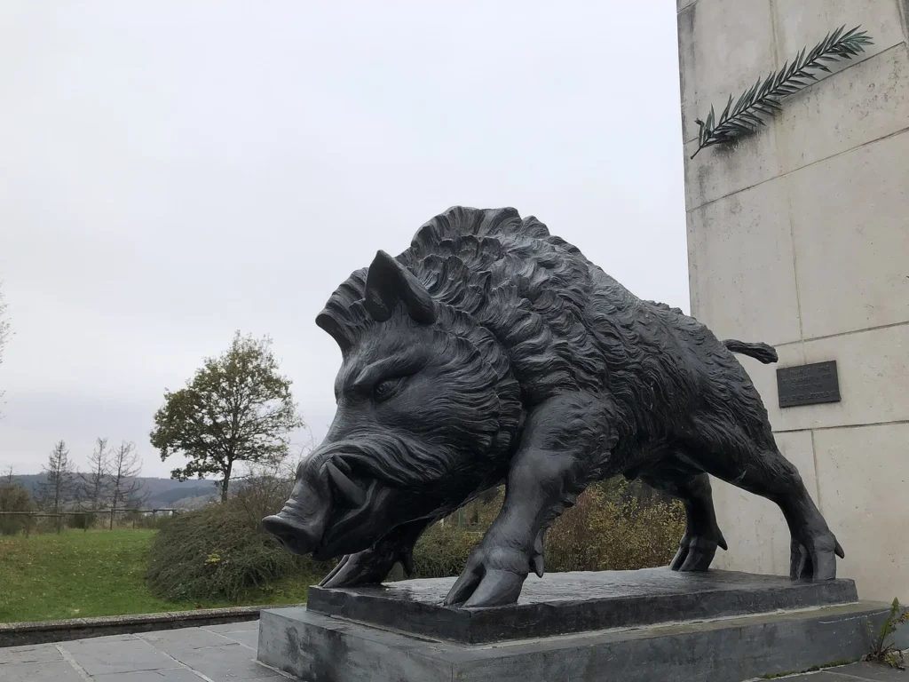 Monument aux Chasseurs Ardennais a Martelange