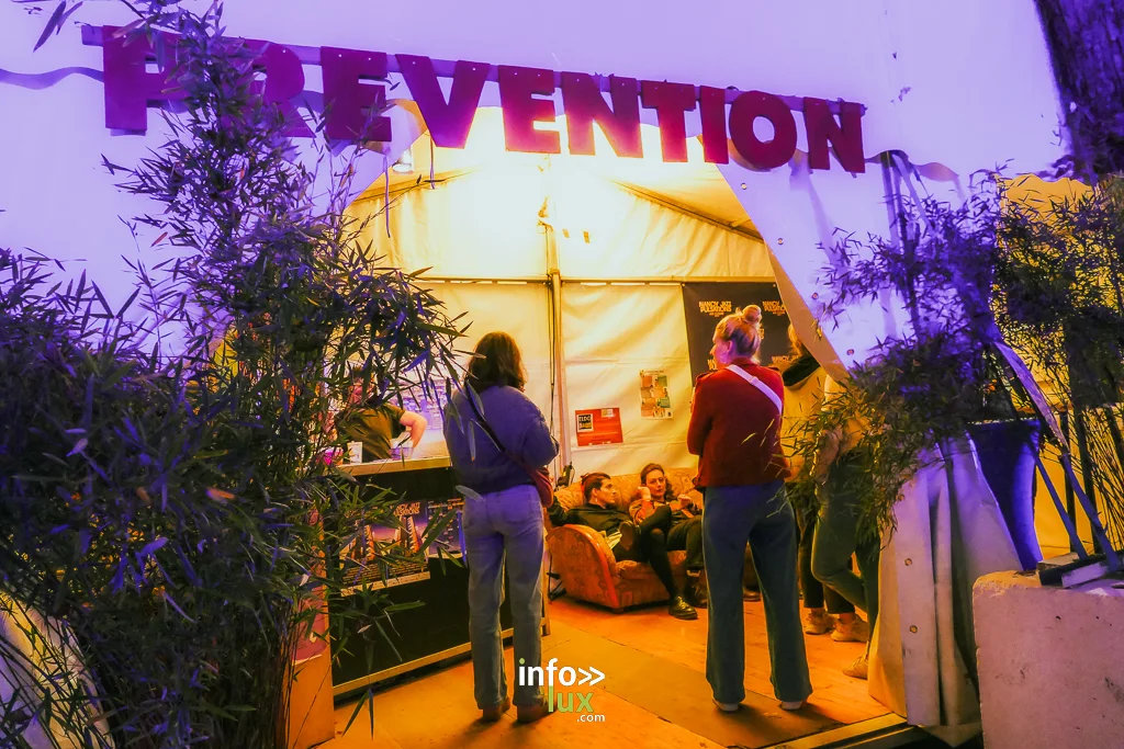 L'espace prevention du festival Nancy Jazz Pulsations et ses benevoles, archives