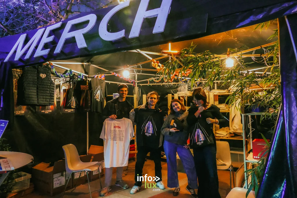 L'equipe du stand merchandising de Nancy Jazz Pulsations, archives