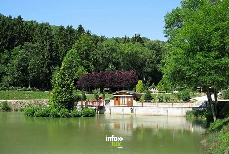 PARC DE LOISIRS DE CHARMEVAL