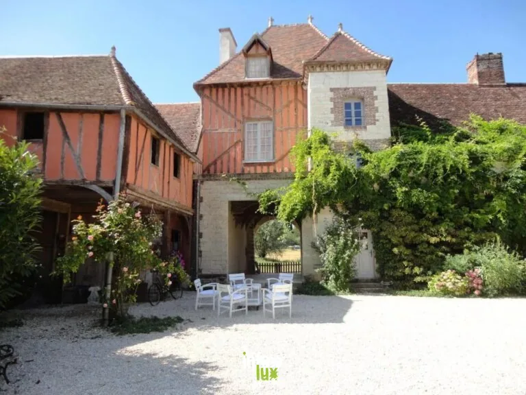 Bucey-en-Othe > Sorties & Découvertes > Partez à la découverte d’une maison forte construite au XVIe siècle