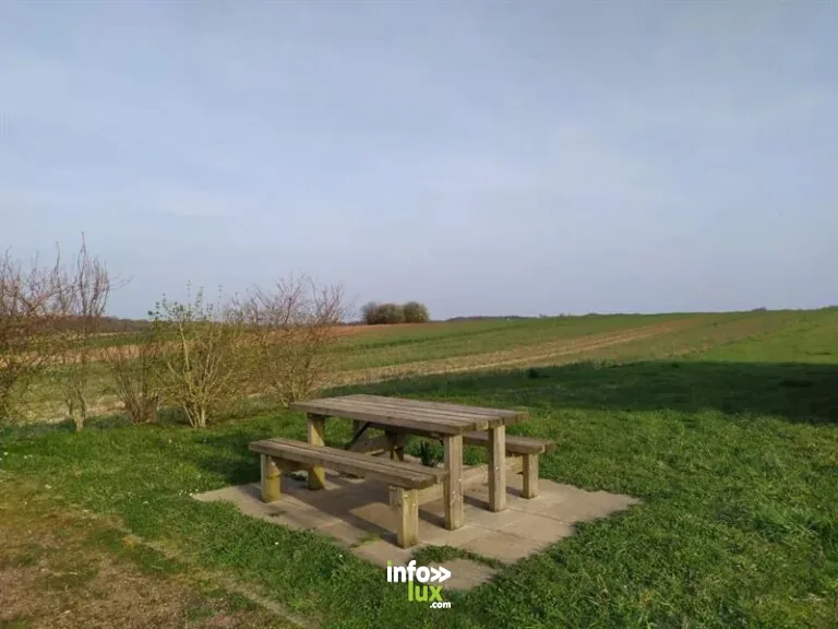 Aire de pique-nique nique du Toit de Hoste à Hoste