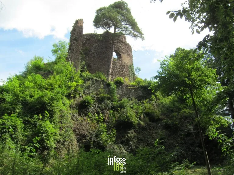 Munster > Balade & Randonnée > Randonnée au Château du Schwartzenbourg avec le Club Vosgien