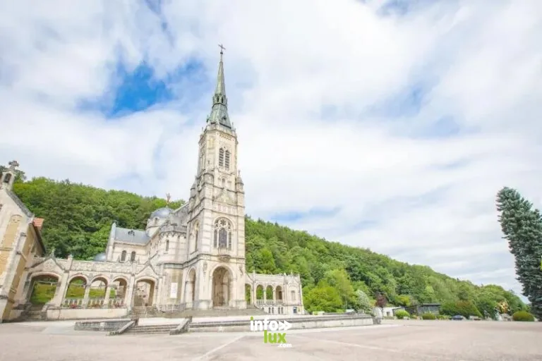 Basilique Sainte-Jeanne d'Arc à Domrémy-la-Pucelle