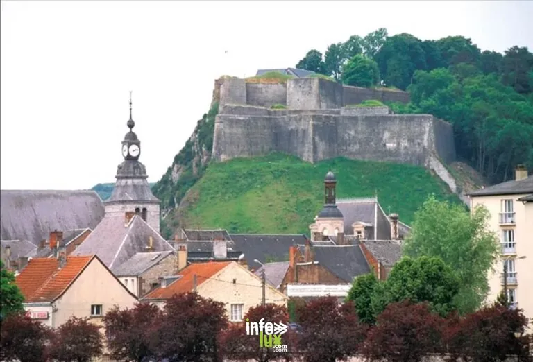 Centre ville historique de Givet à Givet
