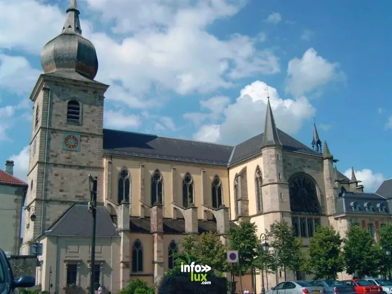 L'église abbatiale Saint-Pierre à Remiremont