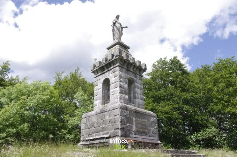 Monument de la vierge du chastelat à La Bresse