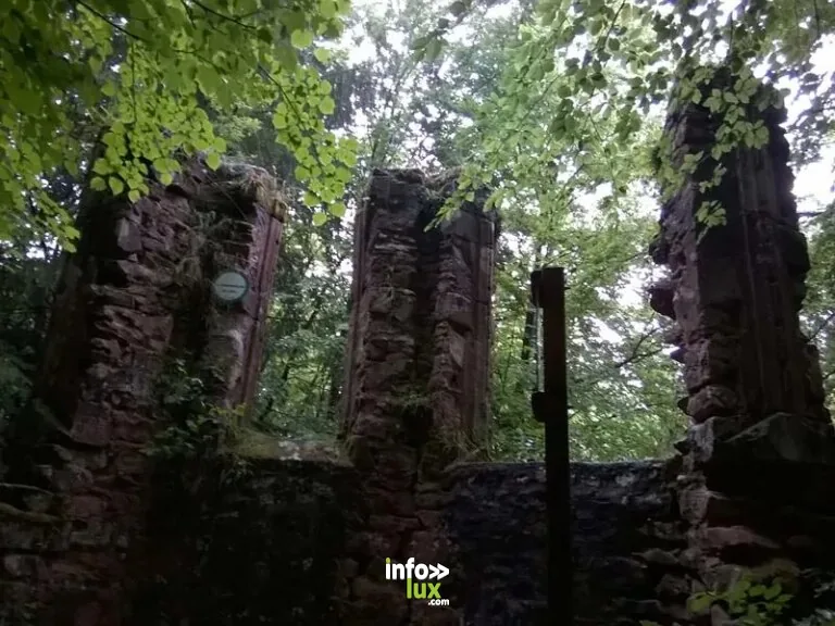 Ruine du Tierkirchlein à Rothbach