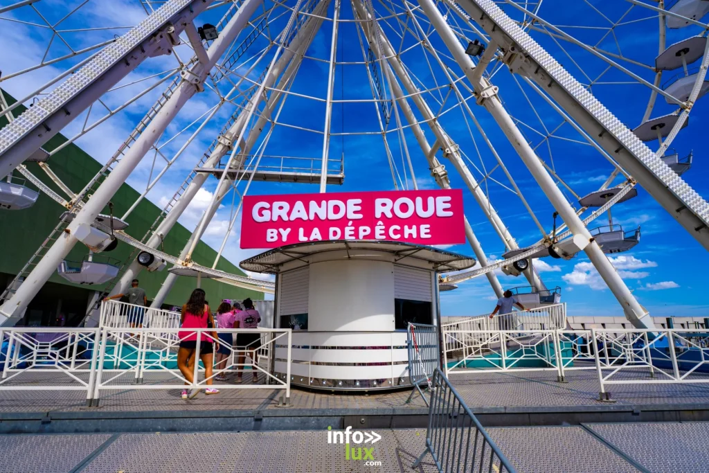 Grande Roue du Rose Festival 2026 à Toulouse