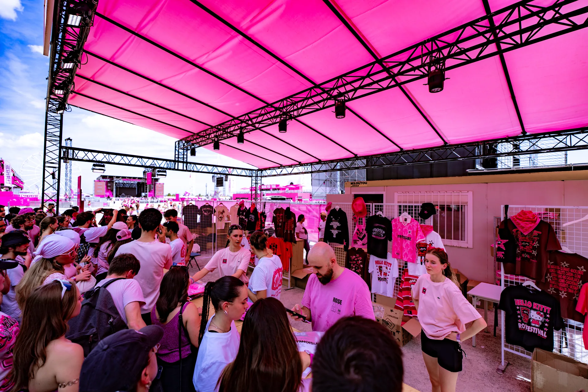 Ambiance et public du Rose Festival 2026 à Toulouse, photo 19