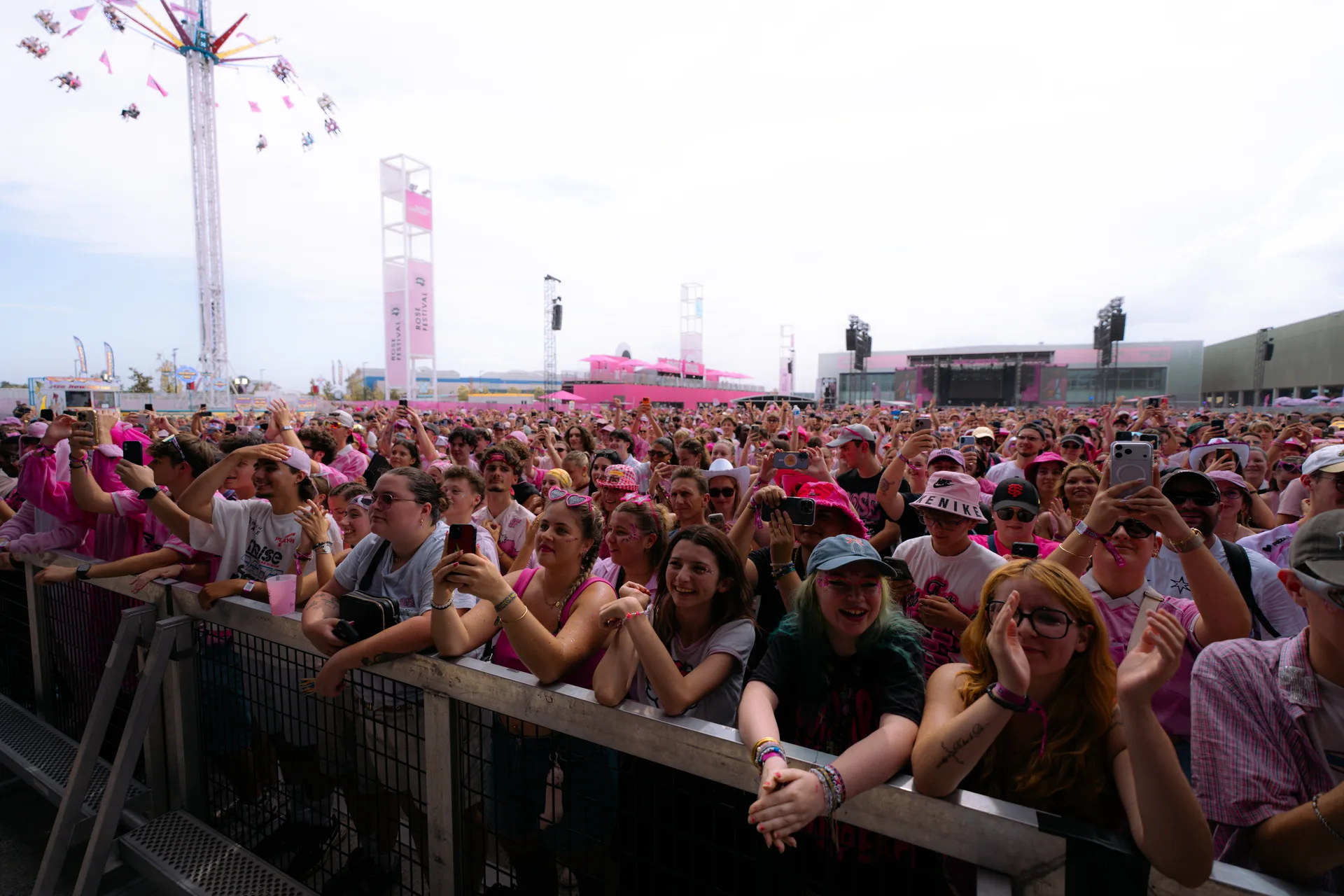 Ambiance et public du Rose Festival 2026 à Toulouse, photo 36