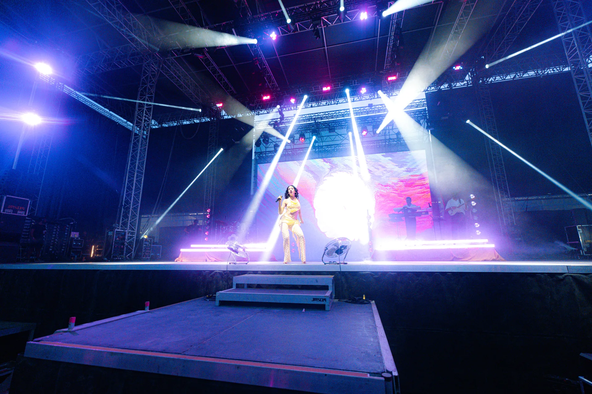 Naïka au Rose Festival 2026 à Toulouse, photo 6