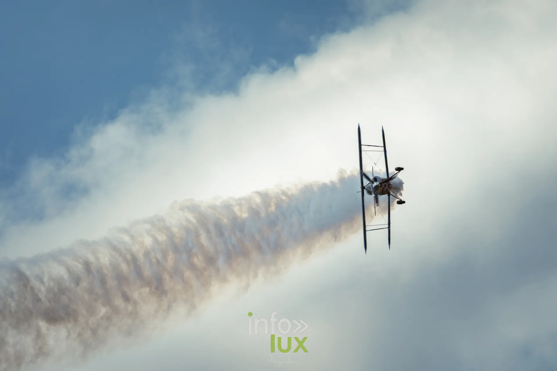 Saint-Hub'Airshow 2026 — Samedi : les nuages menaçants ont finalement offert de beaux contrastes aux photographes