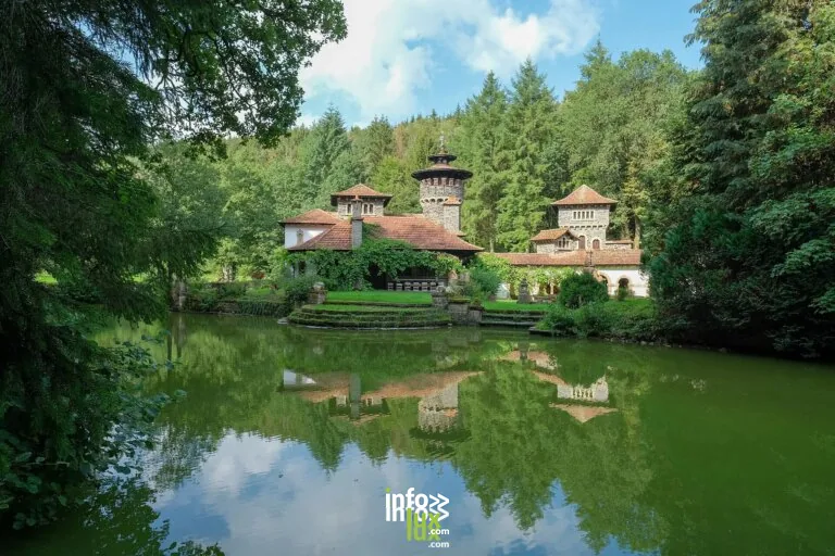 Schlass Turelbaach : le château contemporain de l’ouest luxembourgeois