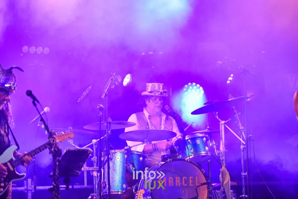 Batteur des Gauff’ derrière sa grosse caisse au Summer Lake Festival 2026 à Neufchâteau