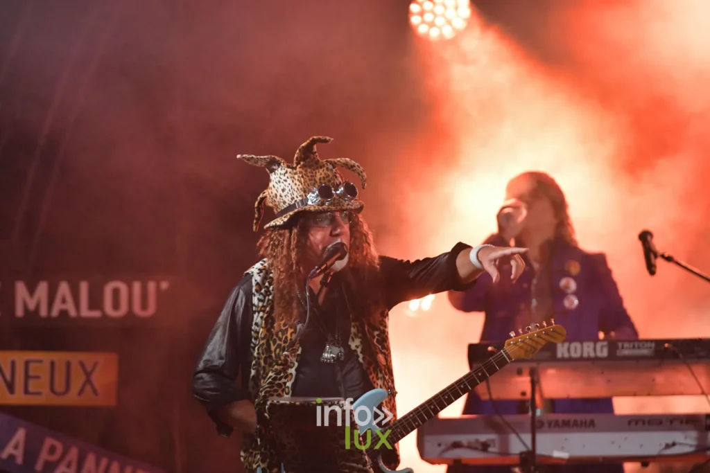 Guitariste et claviériste des Gauff’ sur scène au Summer Lake Festival 2026 à Neufchâteau