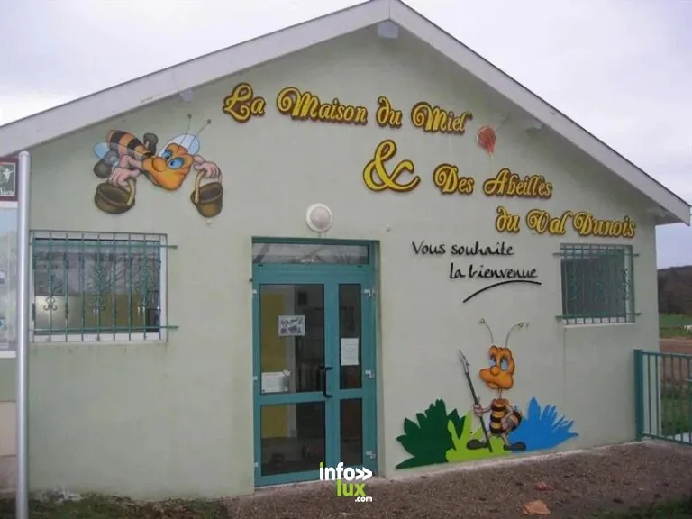 Maison du miel et des abeilles du Val Dunois à Aincreville