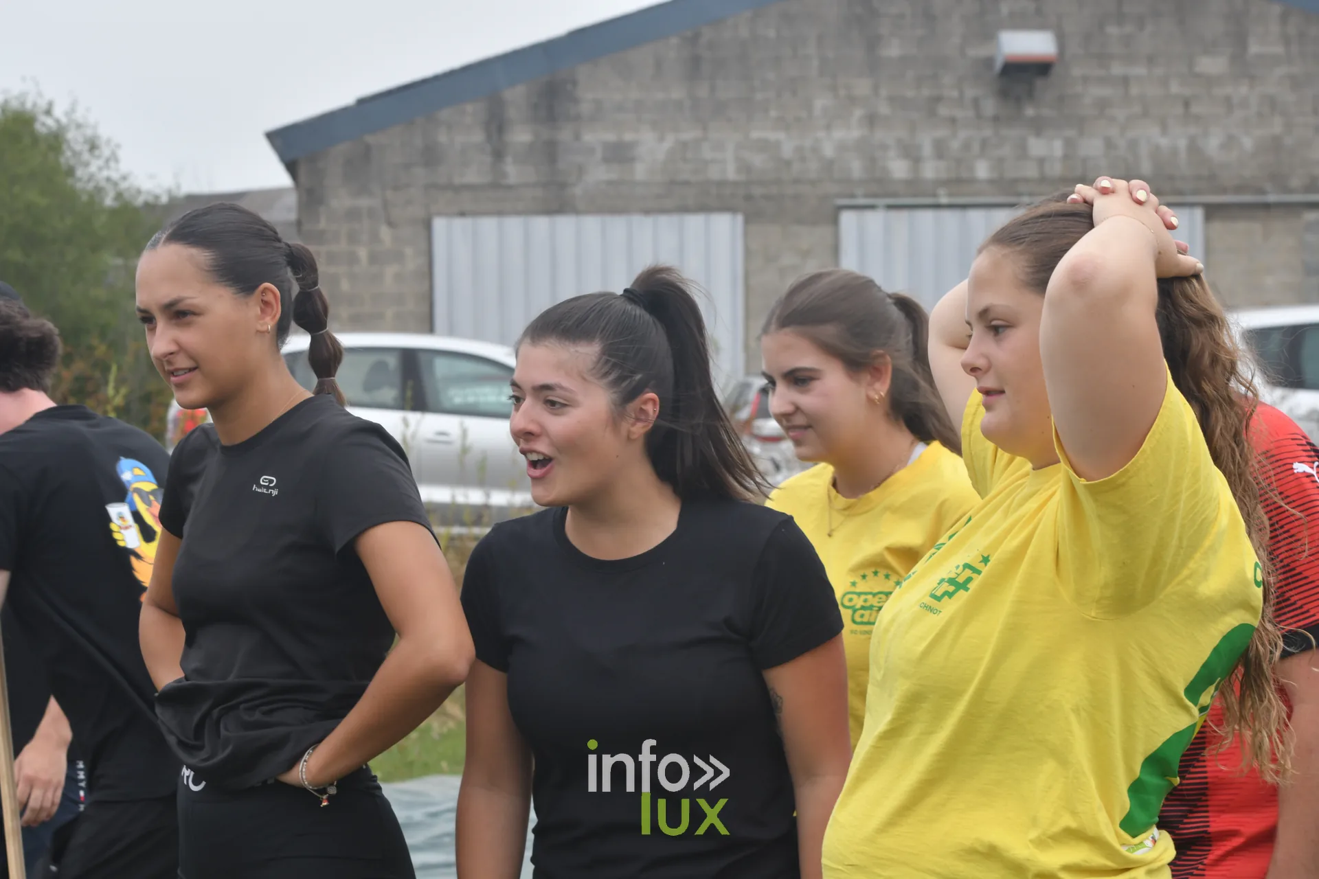 Les equipes des jeux inter-villages de Villers-sur-Semois, dimanche 9 aout 2026